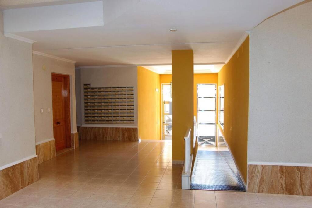 Linmarko Apartamento En Centro De Torrevieja Exterior photo
