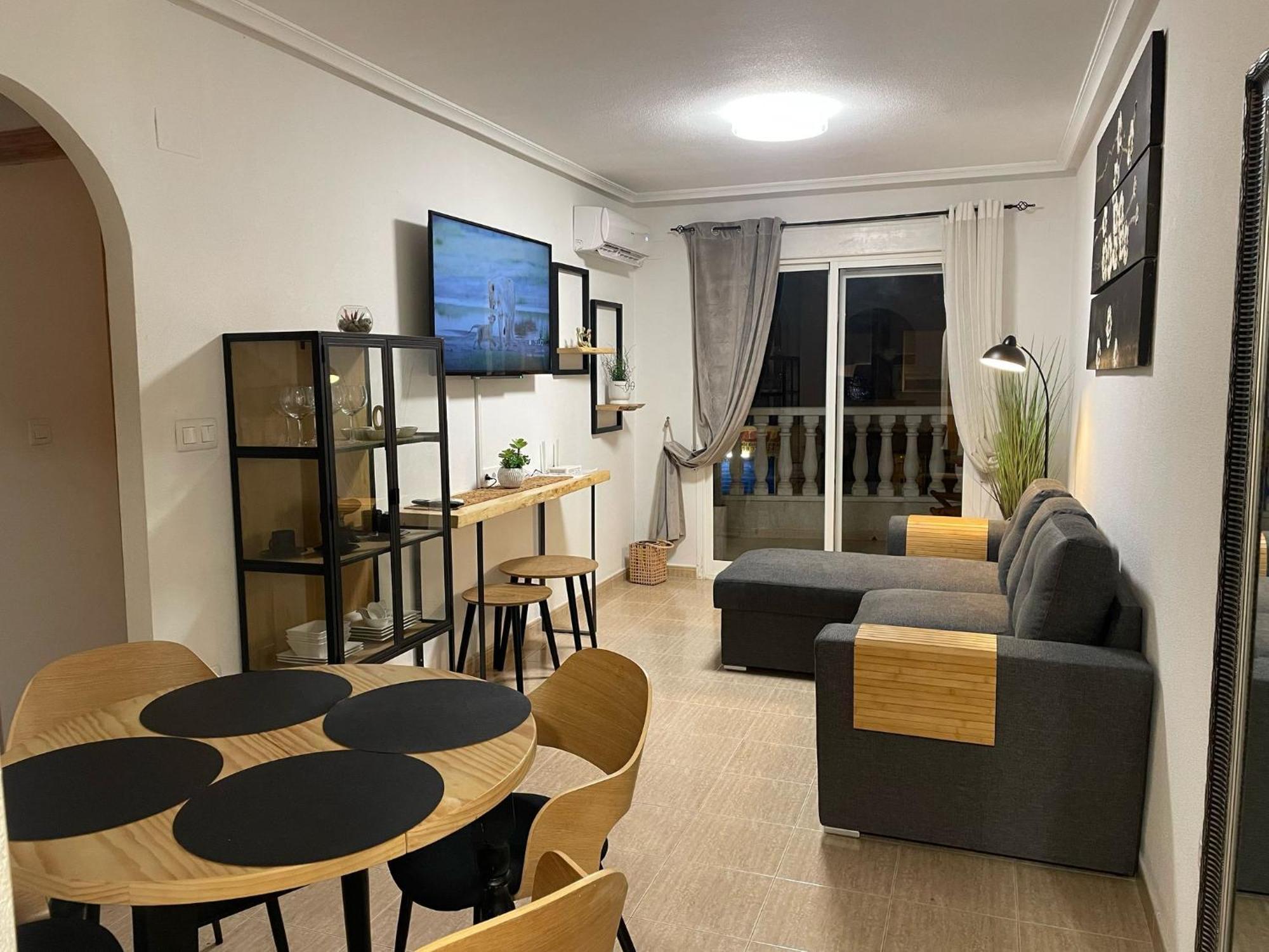 Linmarko Apartamento En Centro De Torrevieja Exterior photo